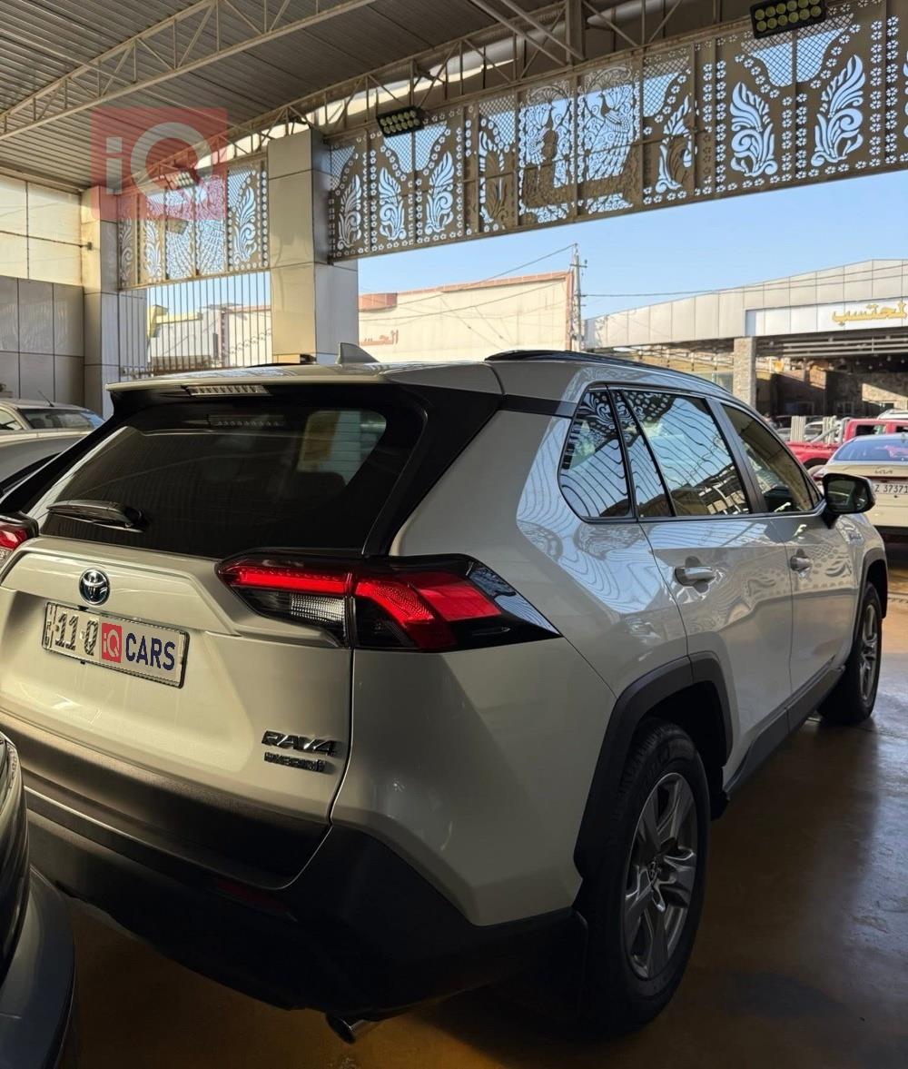 تويوتا راف 4